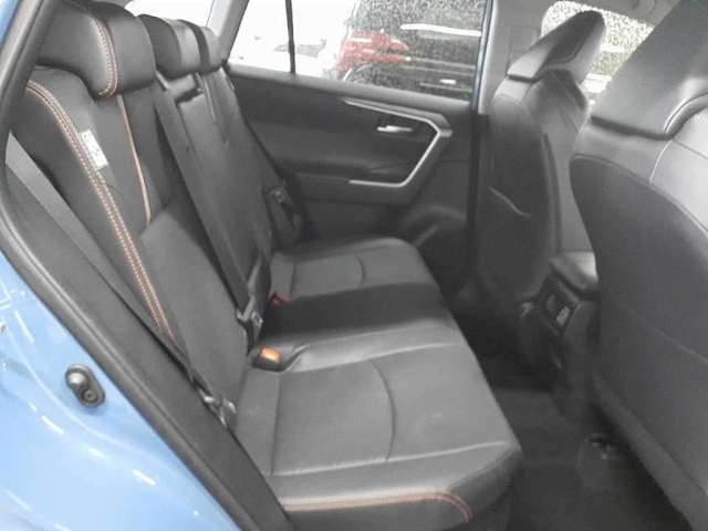TOYOTA RAV4 2024