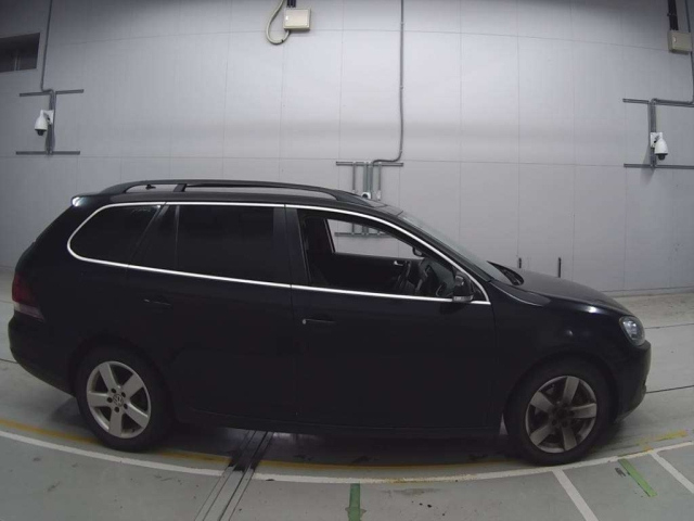 VOLKSWAGEN GOLF VARIANT 2011