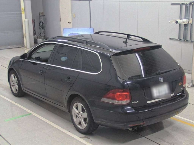 VOLKSWAGEN GOLF VARIANT 2011