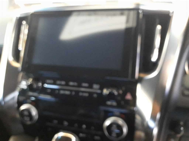 TOYOTA VELLFIRE 2015