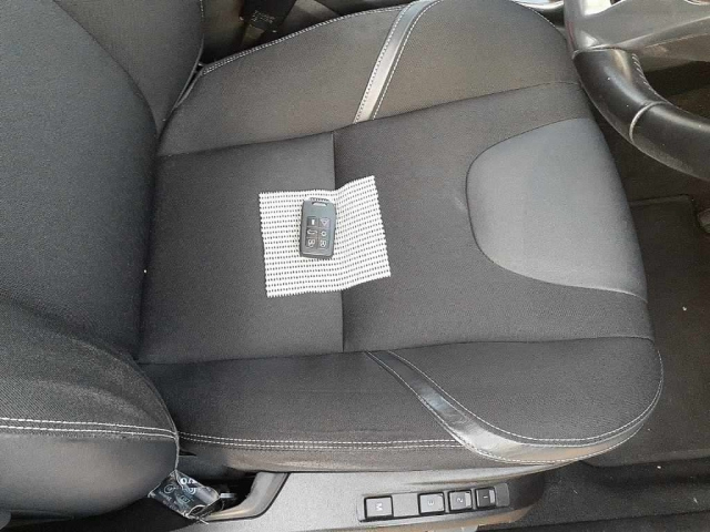 VOLVO V40 2014