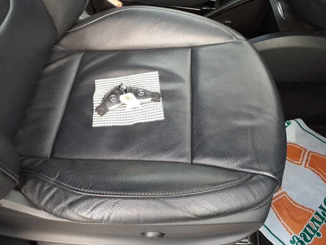 MERCEDES BENZ V CLASS 2020