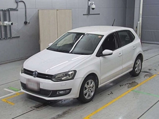 VOLKSWAGEN POLO 2014