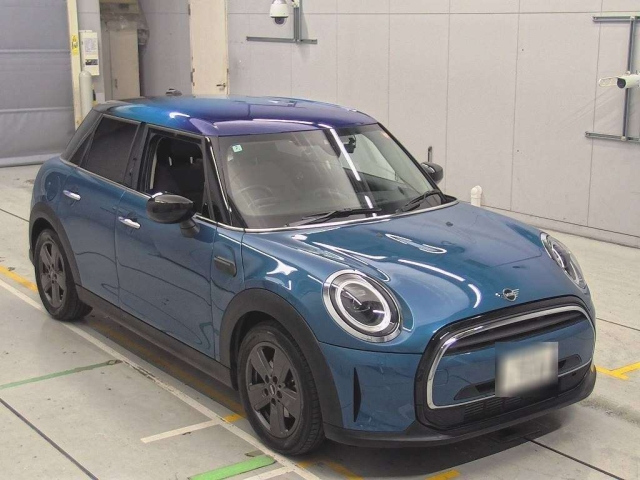 BMW MINI 2022