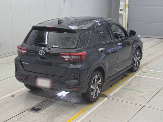 TOYOTA RAIZE 2023