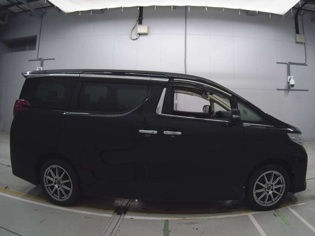 TOYOTA ALPHARD 2016