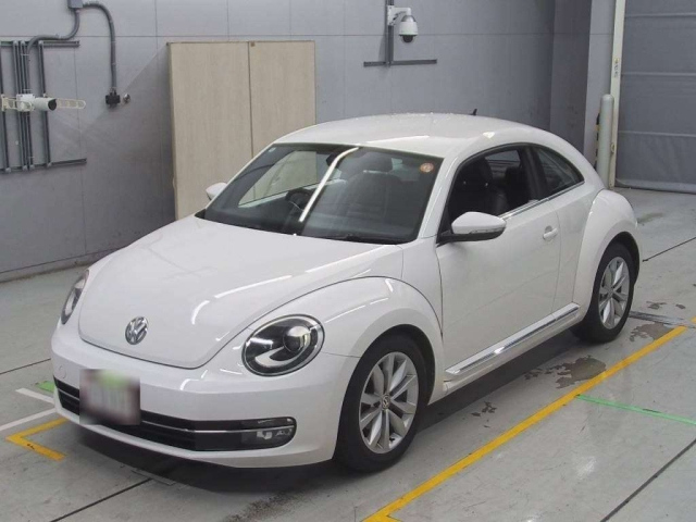 VOLKSWAGEN THE BEETLE 2012