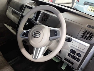 DAIHATSU TANTO 2017