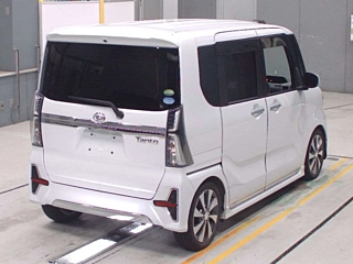 DAIHATSU TANTO 2020