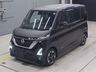 NISSAN ROOX 2020