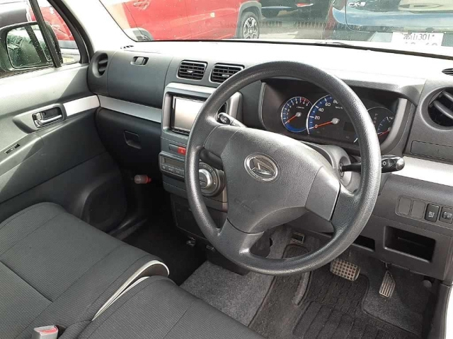 DAIHATSU MOVE CONTE 2013