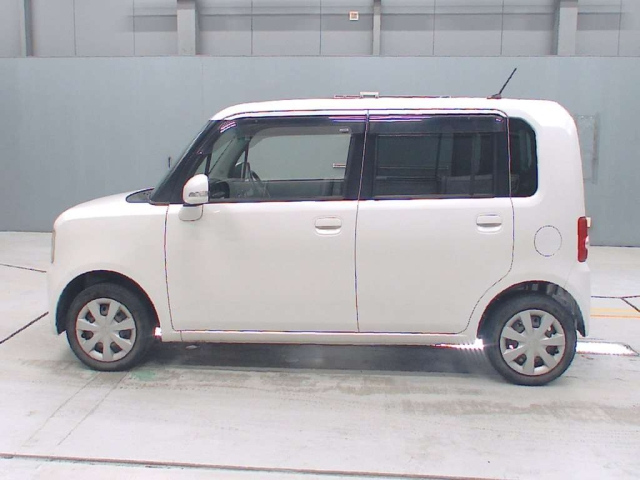DAIHATSU MOVE CONTE 2013