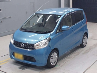 NISSAN DAYZ 2013