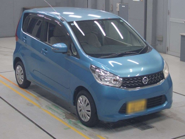 NISSAN DAYZ 2013