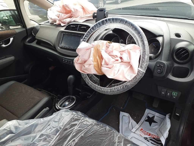 HONDA FIT SHUTTLE 2012