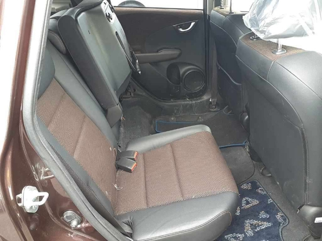 HONDA FIT SHUTTLE 2012