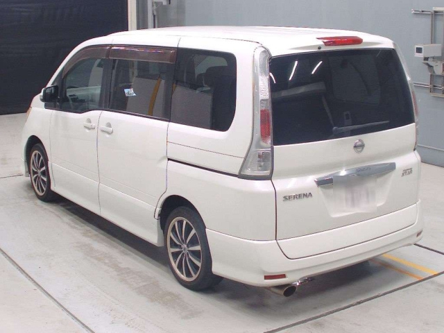 NISSAN SERENA 2009