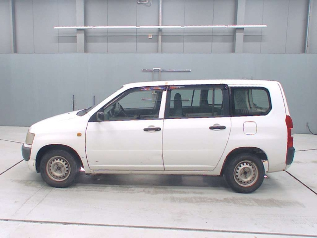 TOYOTA PROBOX 2009