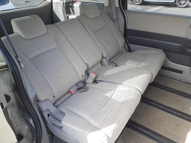 HONDA STEP WAGON 2010