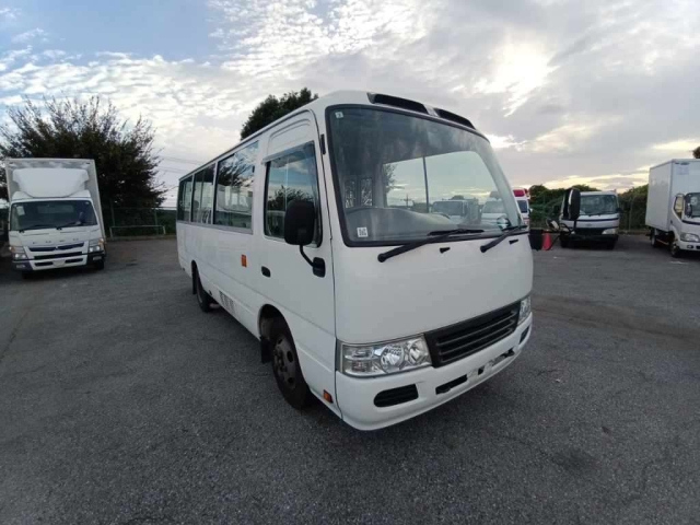 TOYOTA COASTER 2014