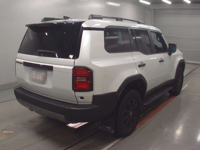 TOYOTA LAND CRUISER 2024
