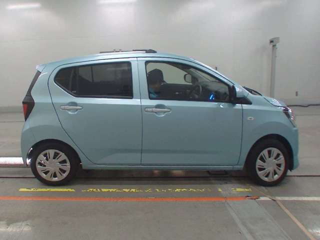 DAIHATSU MIRA E S 2025