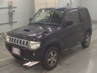 NISSAN KIX 2011