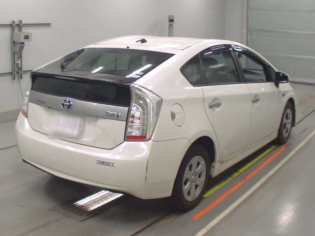 TOYOTA PRIUS PHV 2012