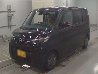 NISSAN ROOX 2024