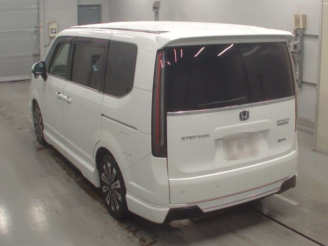 HONDA STEP WAGON 2022