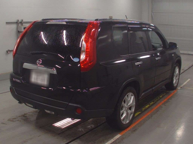 NISSAN X-TRAIL 2013
