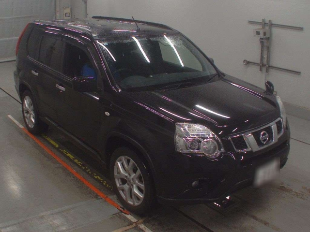 NISSAN X-TRAIL 2013