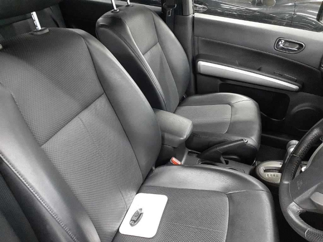 NISSAN X-TRAIL 2013