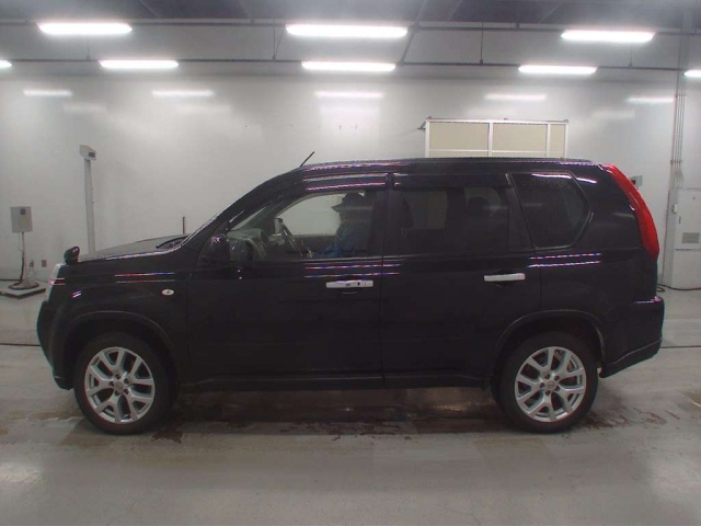 NISSAN X-TRAIL 2013