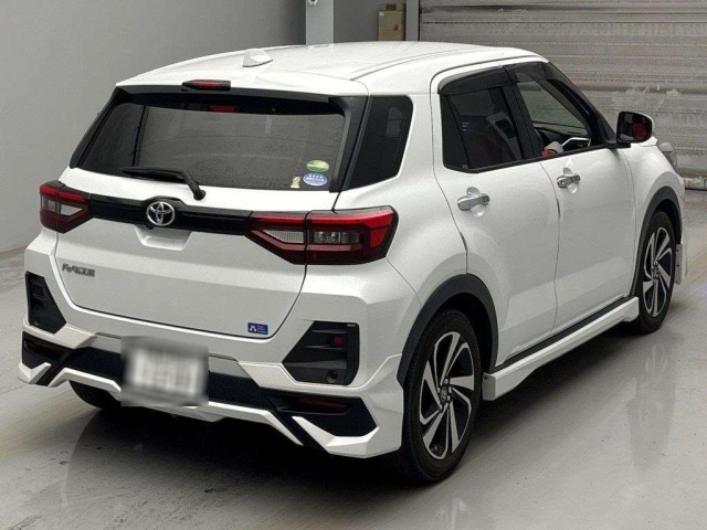 TOYOTA RAIZE 2020
