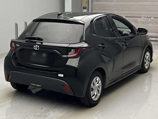 TOYOTA YARIS 2021