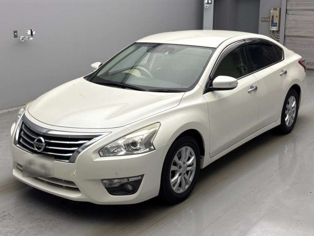 NISSAN TEANA 2017
