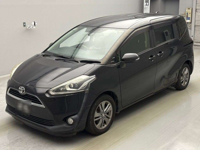 TOYOTA SIENTA 2015