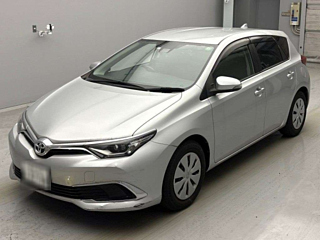 TOYOTA AURIS 2017