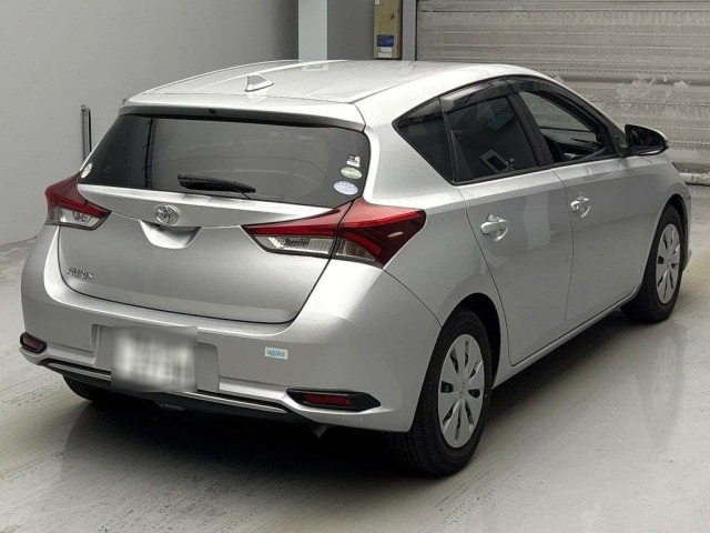 TOYOTA AURIS 2017