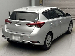 TOYOTA AURIS 2017
