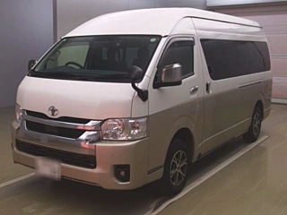 TOYOTA HIACE 2023