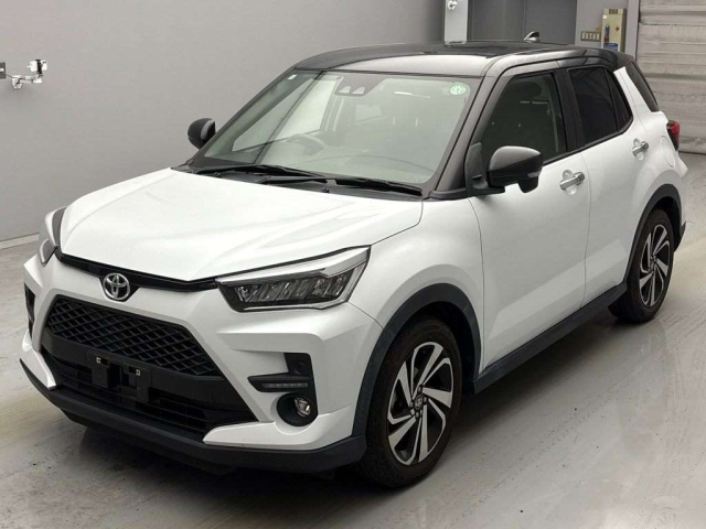 TOYOTA RAIZE 2021