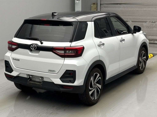 TOYOTA RAIZE 2021