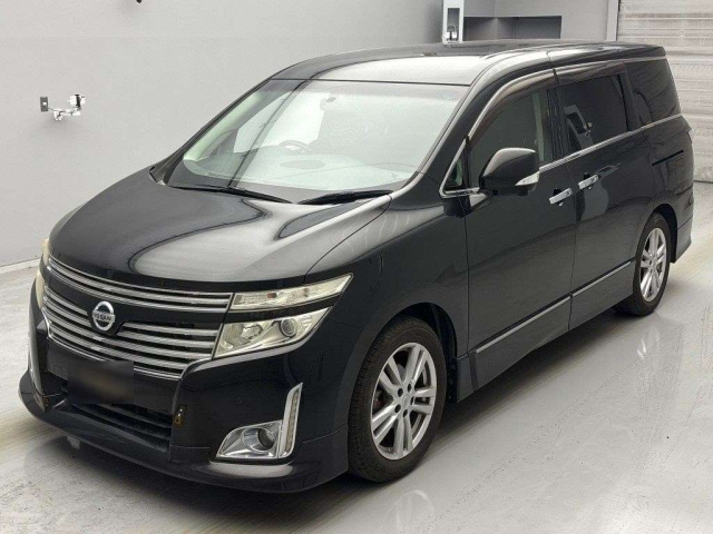 NISSAN ELGRAND 2010