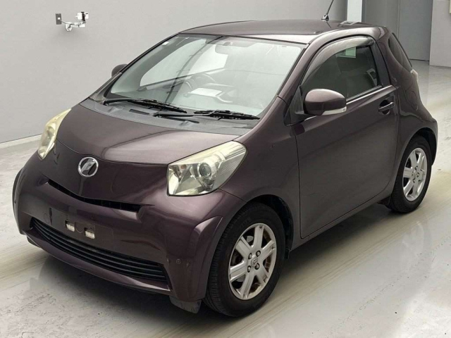 TOYOTA IQ 2013