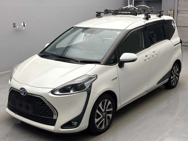 TOYOTA SIENTA 2018
