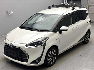 TOYOTA SIENTA 2018