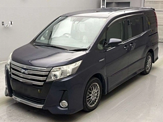 TOYOTA NOAH 2016