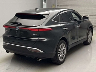 TOYOTA HARRIER 2022